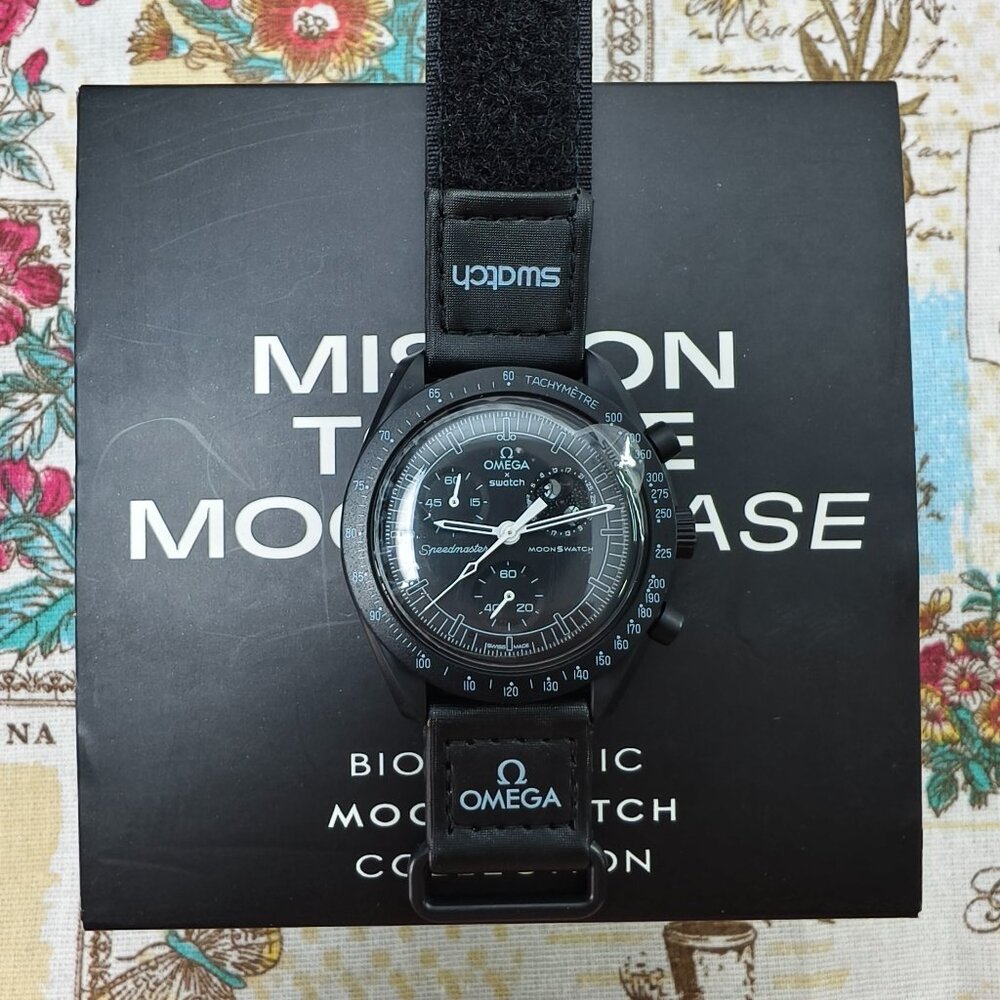 🎊NWT🎊Swatch X Omega MoonSwatch Mission To The Moonphase - NEW MOON Watch